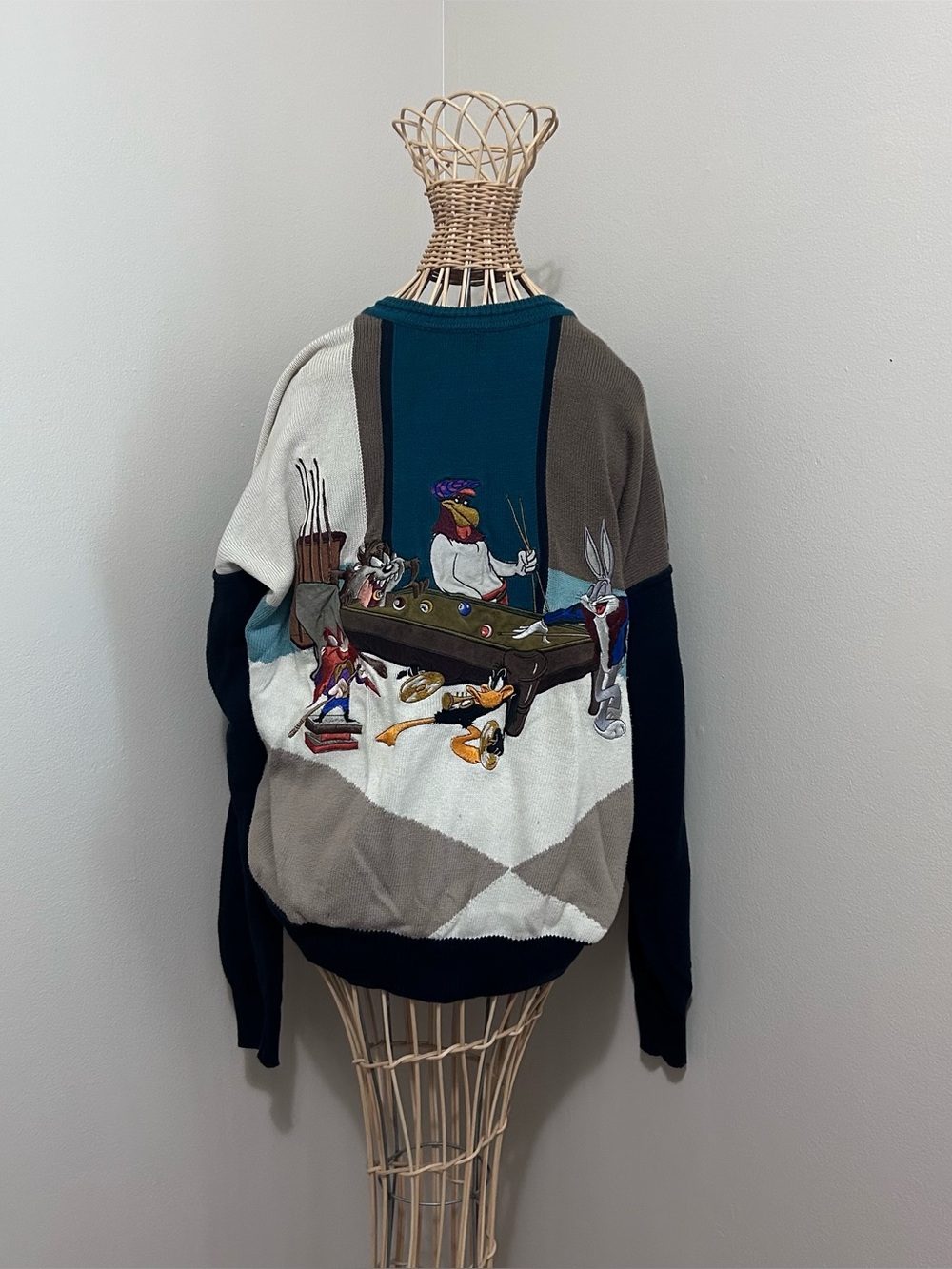 Vintage 1990s Looney Tunes by Lario Sweater Limited Edition 785/2000